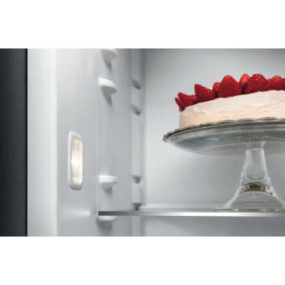 Whirlpool ARG 18082 A++