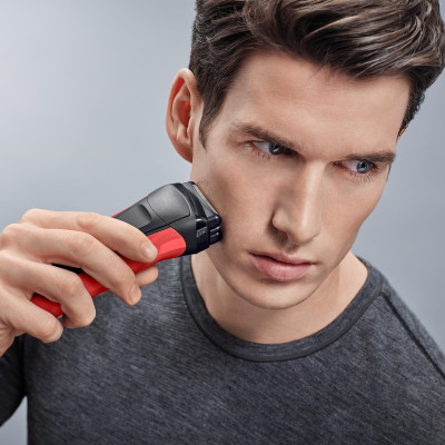 Braun Series 3 300s Red